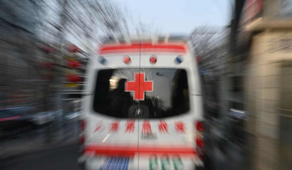 Atac cu cuțitul la spital: cel puțin doi oameni au fost înjunghiați mortal, alți peste 20 au fost răniți, în China