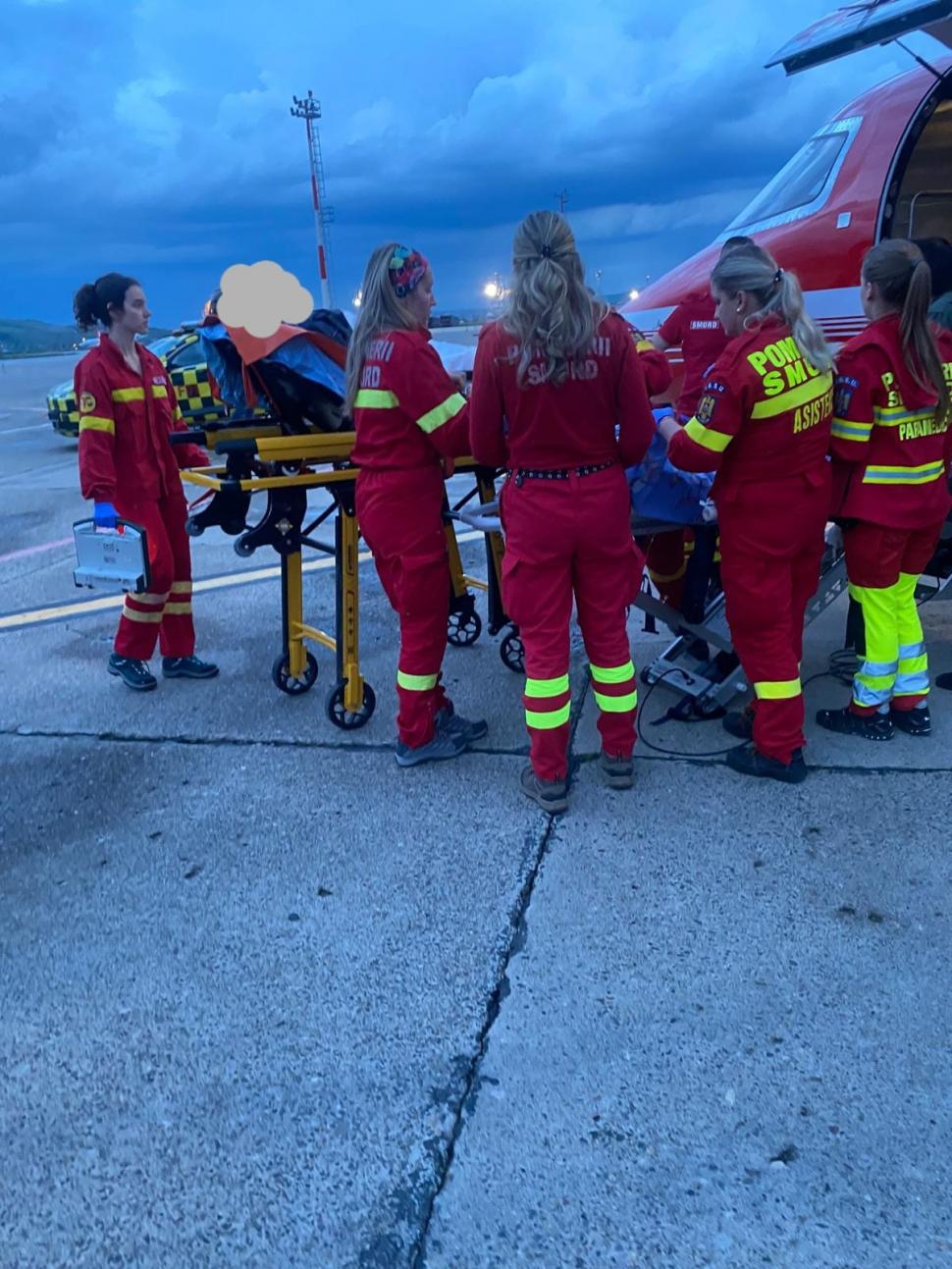 Florin Piersic, transferat cu avionul SMURD, de la Cluj-Napoca la București, după operația la inimă 901144