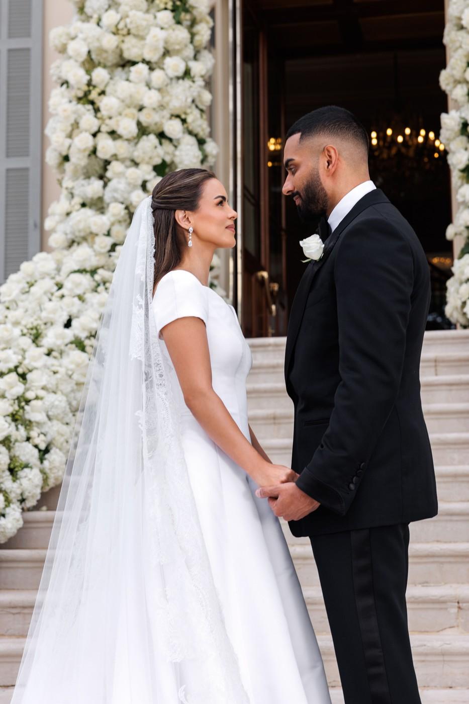 Imagini cu nunta spectaculoasă a unui miliardar englez, pe Coasta de Azur. La evenimentul de 25 de milioane de dolari au cântat Mariah Carey şi Andrea Bocelli 901110