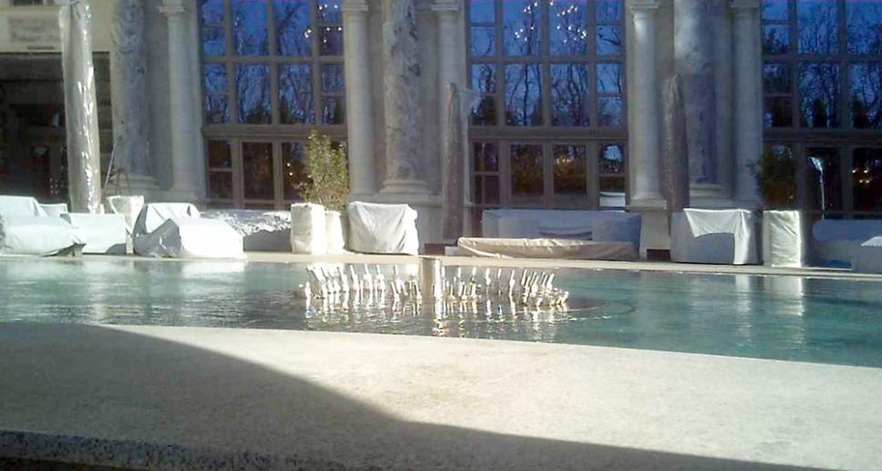 Imagini filmate cu camera ascunsă în palatul lui Putin la Marea Neagră | Construcția e plină de echipamente "Made in USA" 901221