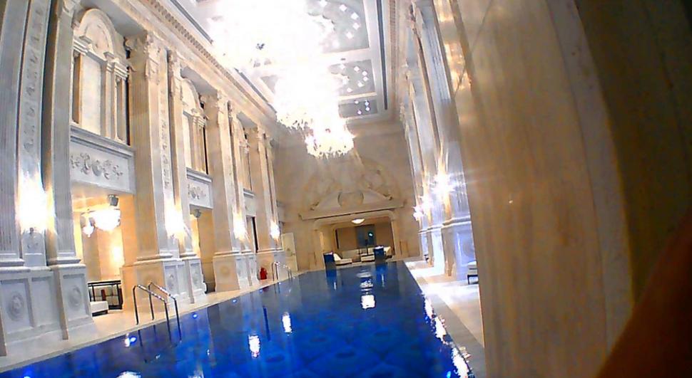 Imagini filmate cu camera ascunsă în palatul lui Putin la Marea Neagră | Construcția e plină de echipamente "Made in USA" 901222