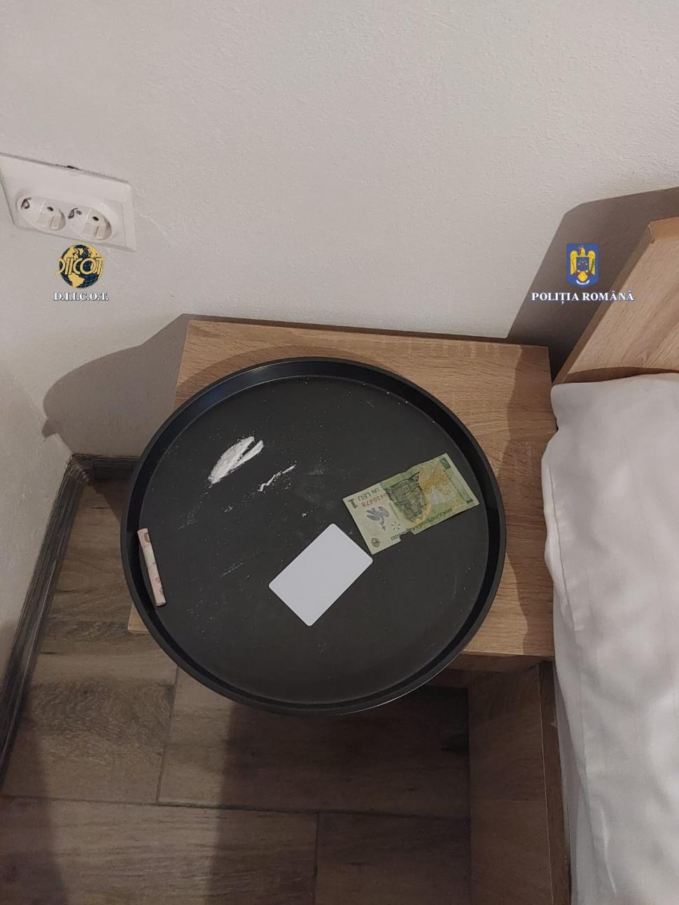 Fabrică ilegală de substanțe dopante, descoperită de polițiști, în Argeș | Prejudiciu de 2,1 milioane de euro 901532