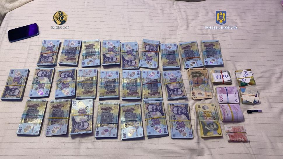 Fabrică ilegală de substanțe dopante, descoperită de polițiști, în Argeș | Prejudiciu de 2,1 milioane de euro 901534