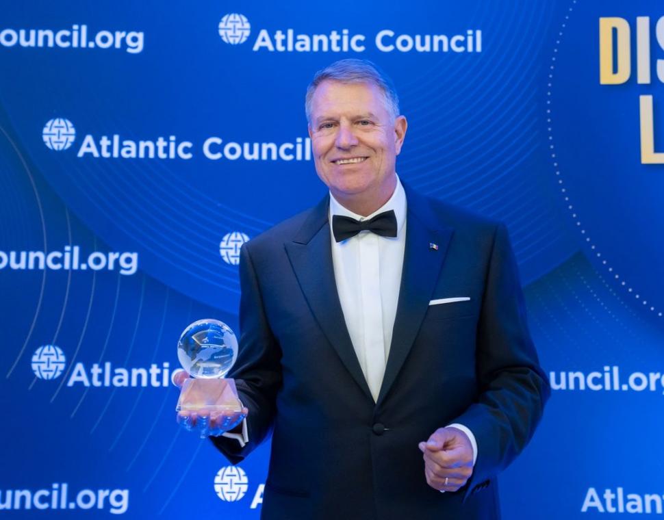 Klaus Iohannis, primul șef de stat european premiat la Washington pentru ”conducere internațională remarcabilă” 901420