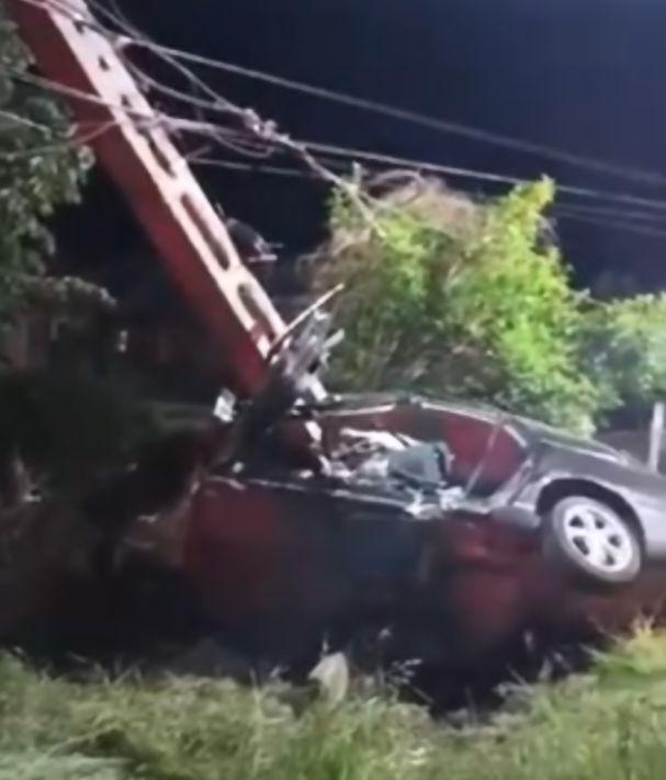 Accident teribil într-o comună din Argeș. Un tânăr de 22 de ani a murit pe loc 901871