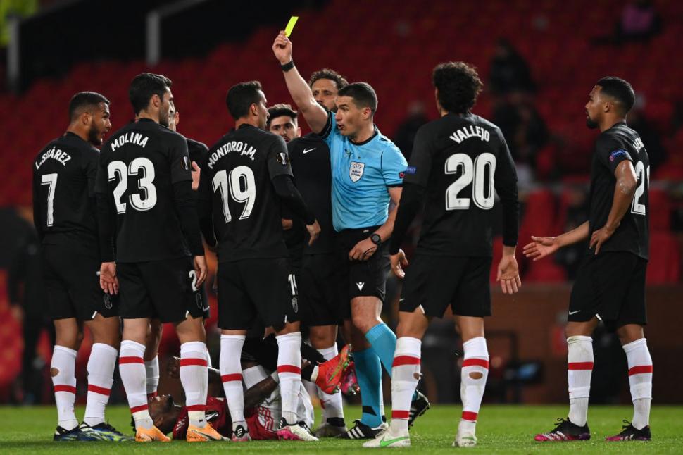 Un român va arbitra finala Europa League. Anunţul UEFA 902041