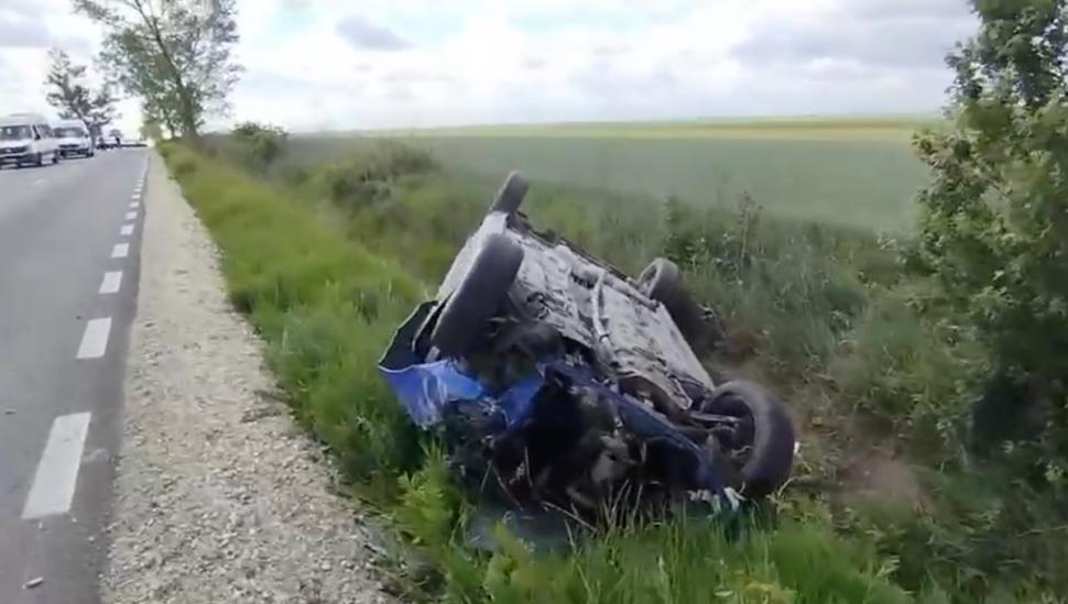 El este Ilie, preotul care s-a stins fulgerător la doar 44 de ani, în Săptămâna Luminată. A lăsat în urmă doi copii 902199