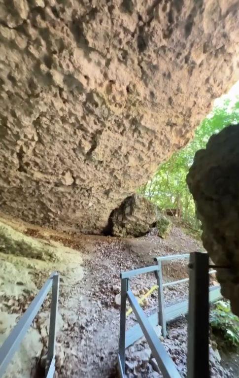 O nouă destinație turistică spectaculoasă în România. Circuitul de peşteri are sistem de iluminare și monitorizare 902270