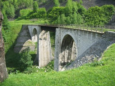 Cea mai frumoasă cale ferată montană din România! Este unică în lume 902419