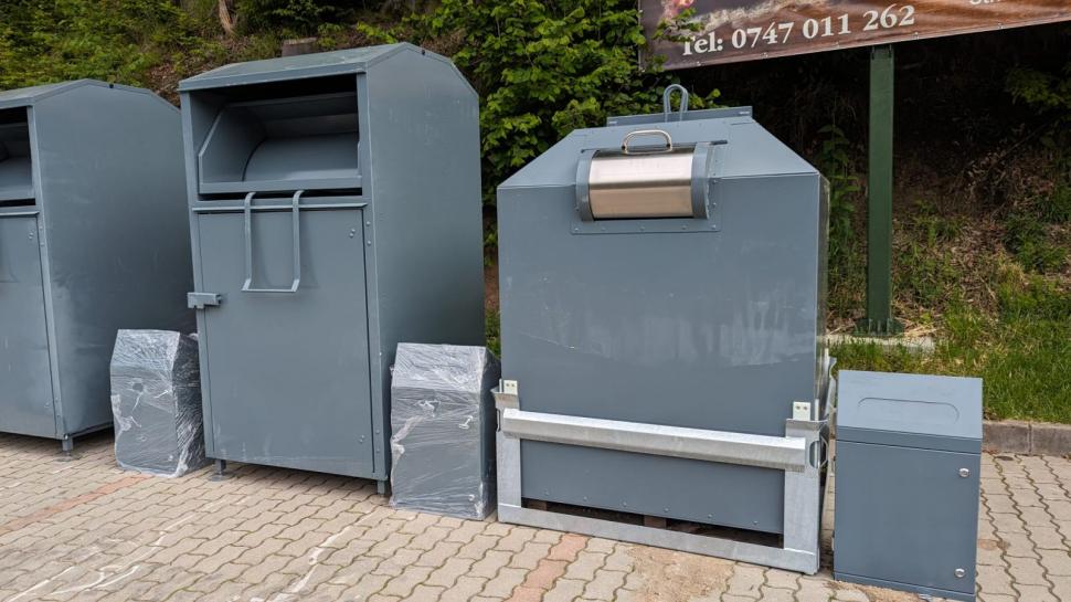 Imagini cu noile containere anti-urs, unice în România, date în folosinţă la Băile Tuşnad 902784