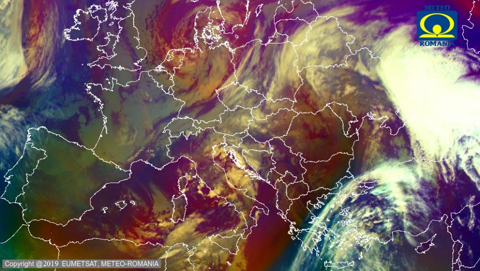 Ciclonul care a făcut ravagii în Europa se apropie de România. ANM: "Ploi puternice şi vijelii, în următoare perioadă. Va fi un grad ridicat de instabilitate atmosferică" 902873