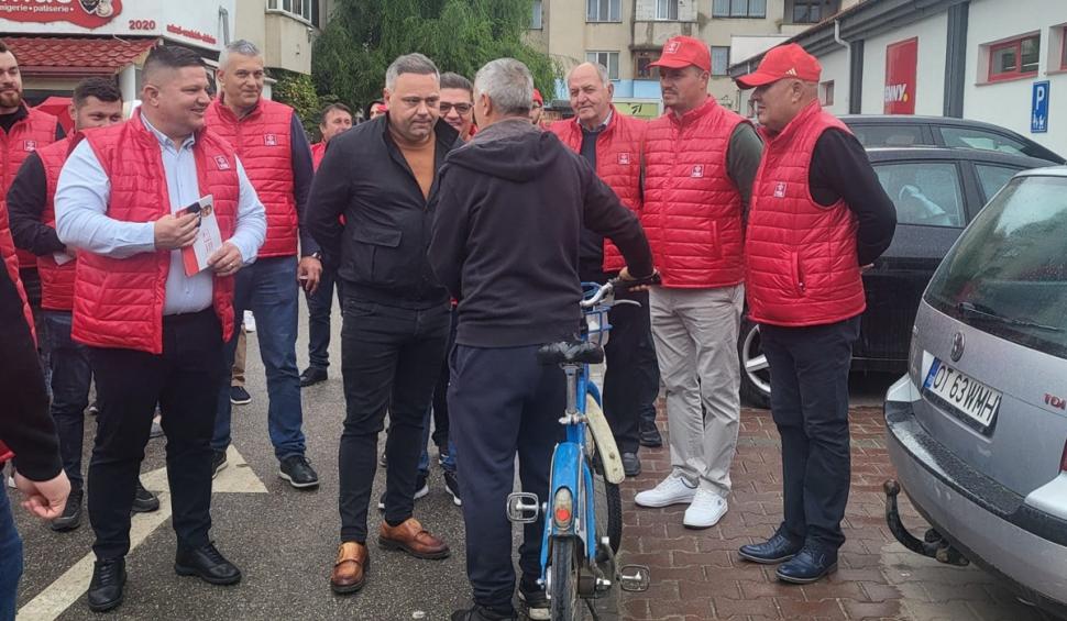 Ministrul Agriculturii, Florin Barbu, la Drăgănești-Olt: "Imaginea acestui oraș se vede din piață" 902879