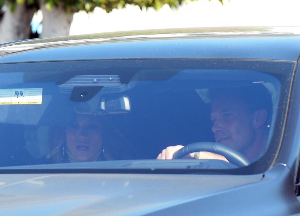 Presa americană anticipează divorțul anului: Jennifer Lopez și Ben Affleck locuiesc separat în Los Angeles 903225