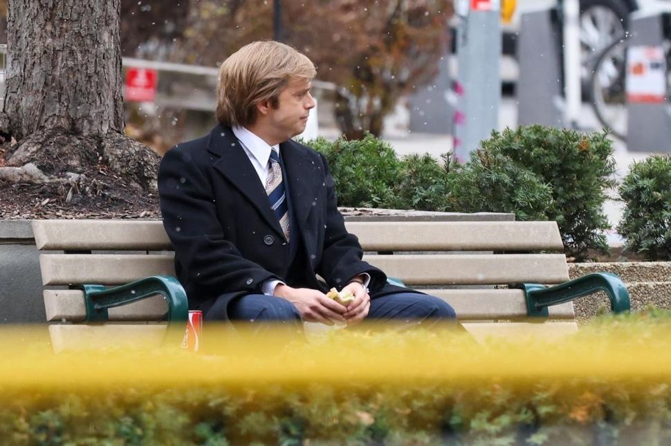 "Dacă eram în baie, îl ascultam": Actorul român Sebastian Stan a povestit, la Cannes, cum s-a pregătit pentru rolul lui Trump în noul film 903379