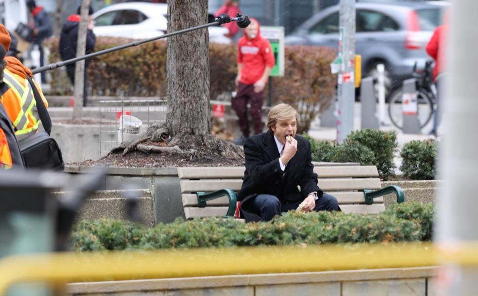 Actorul român Sebastian Stan, aplaudat minute în șir la Cannes pentru rolul lui Donald Trump în "The Apprentice" 903465