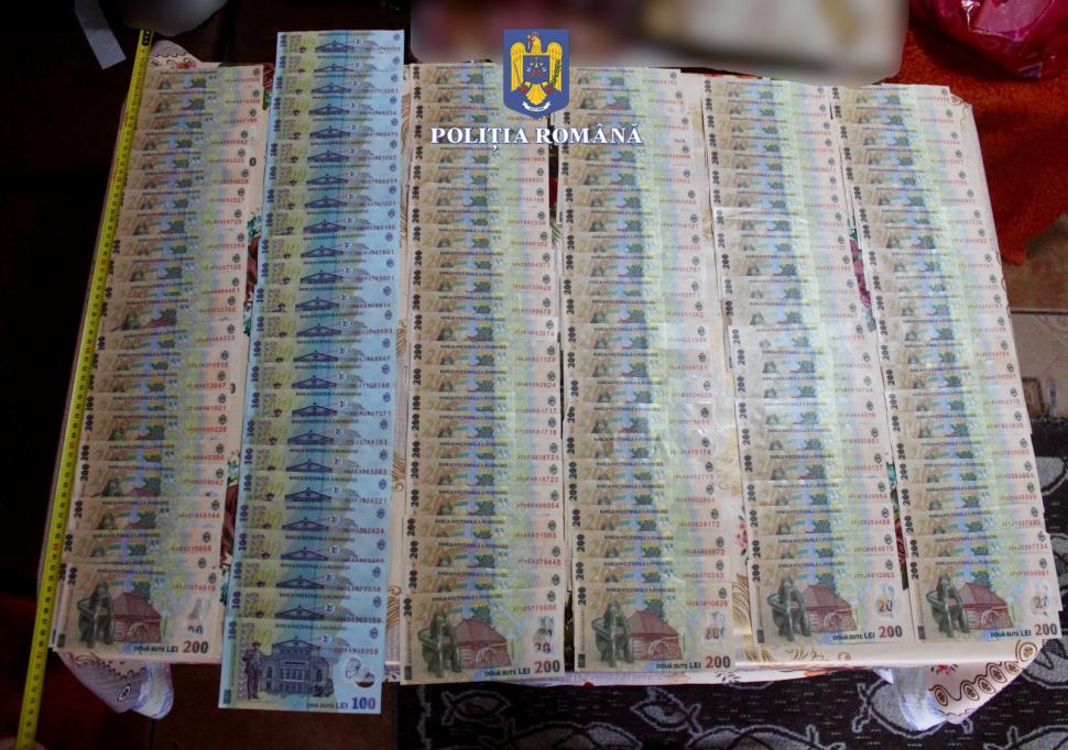 Mai mulţi şoferi români au furat un TIR cu mâncare din Belgia şi l-au adus acasă, în România, la Oneşti 903551