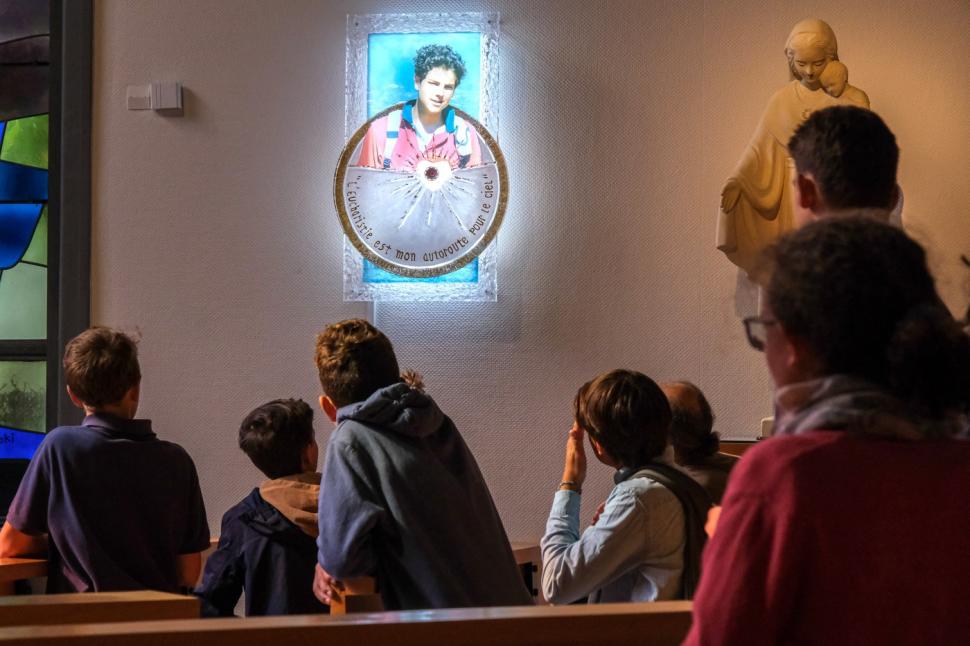 "Influencerul lui Dumnezeu" | Papa Francisc, gata să proclame primul sfânt din rândul milenialilor. Miracolele lui Carlo Acutis au convins Biserica 903945