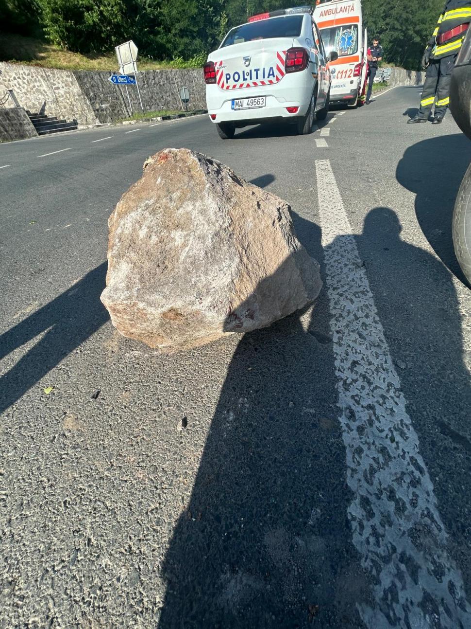 George Botizan, consilier judeţean în Arad, a fost strivit în propria maşină de un bolovan căzut de pe munte, la Gurahonţ 904395