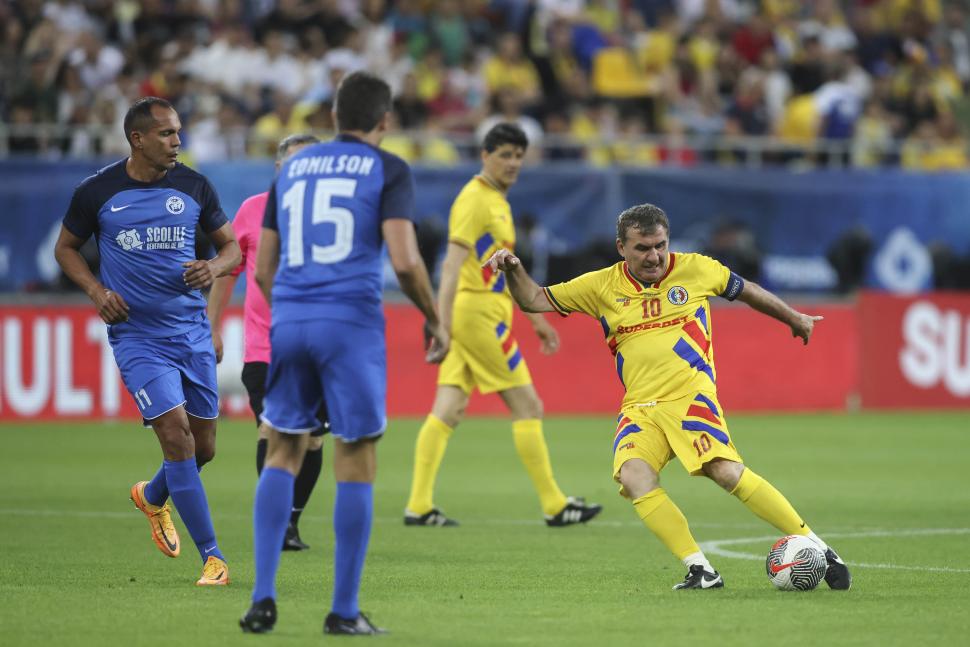 Miodrag Belodedici, lăsat fără permis de conducere chiar după meciul de adio al Generației de Aur. A fost prins băut la volan 904264