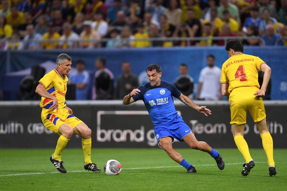 Miodrag Belodedici, lăsat fără permis de conducere chiar după meciul de adio al Generației de Aur. A fost prins băut la volan 904266