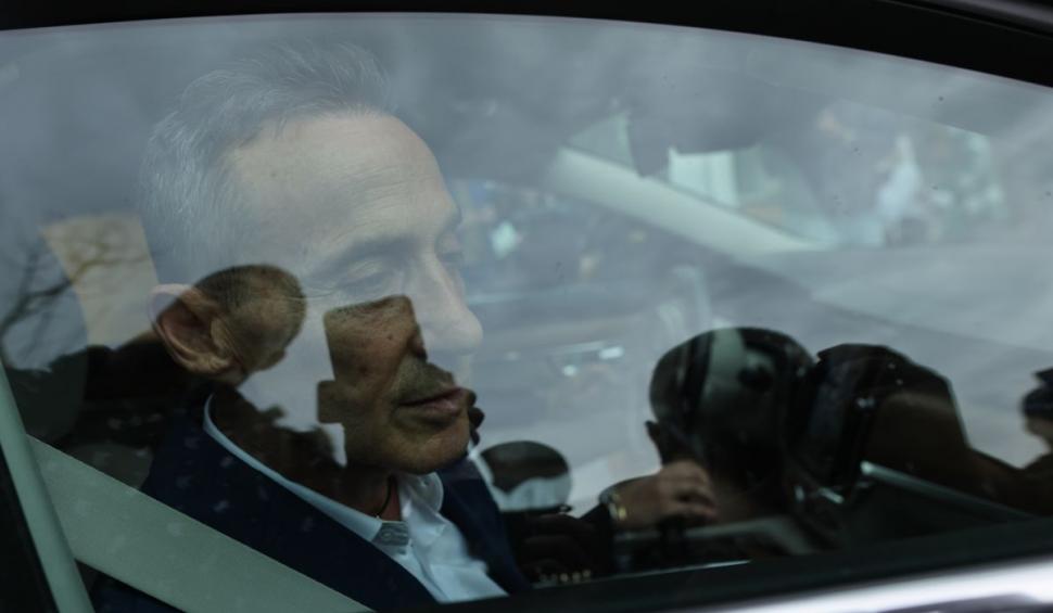 Momentul în care Radu Mazăre iese din închisoare. Roxana, soţia sa, a anunţat că este însărcinată 904375