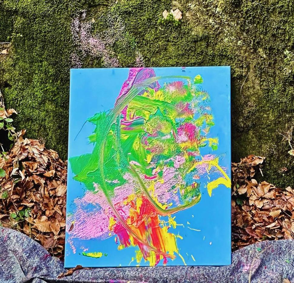 Un băiețel de doar doi ani, supranumit "Micuțul Picasso". Tablourile pictate de el se vând cu până la 6.500 de euro 904852