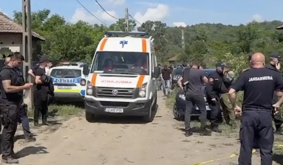 Surse: Verişorul Raisei, fetiţa de 2 ani găsită moartă, şi-a recunoscut fapta 904827