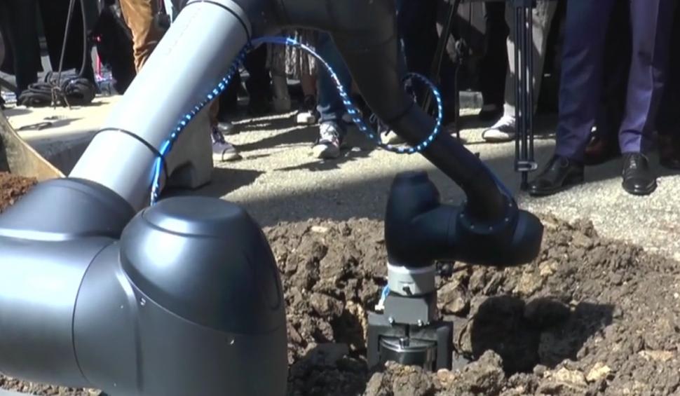 Detalii exclusive despre primul centru de cercetare în inteligenţa artificială din România 905094