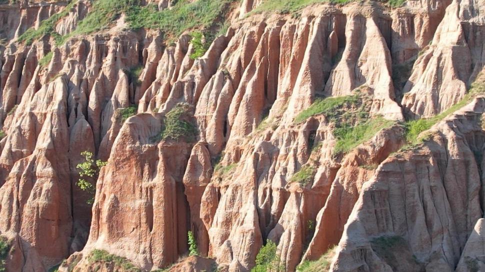 Locul spectaculos din ţara noastră, care arată ca în America. E micul canion al României 905151