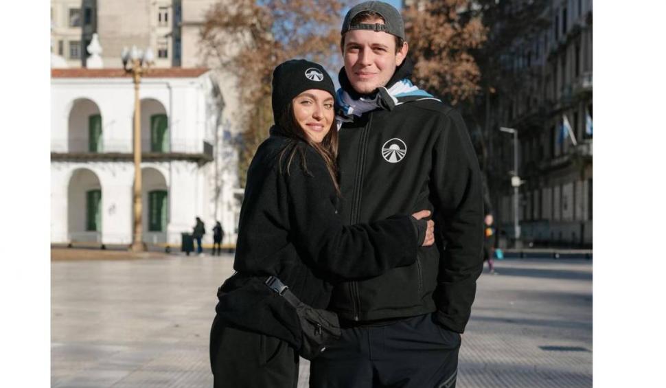 Fiul Andreei Esca, Aris Eram, a semnat cu Antena 1. Emisiunea pe care o prezintă 905444