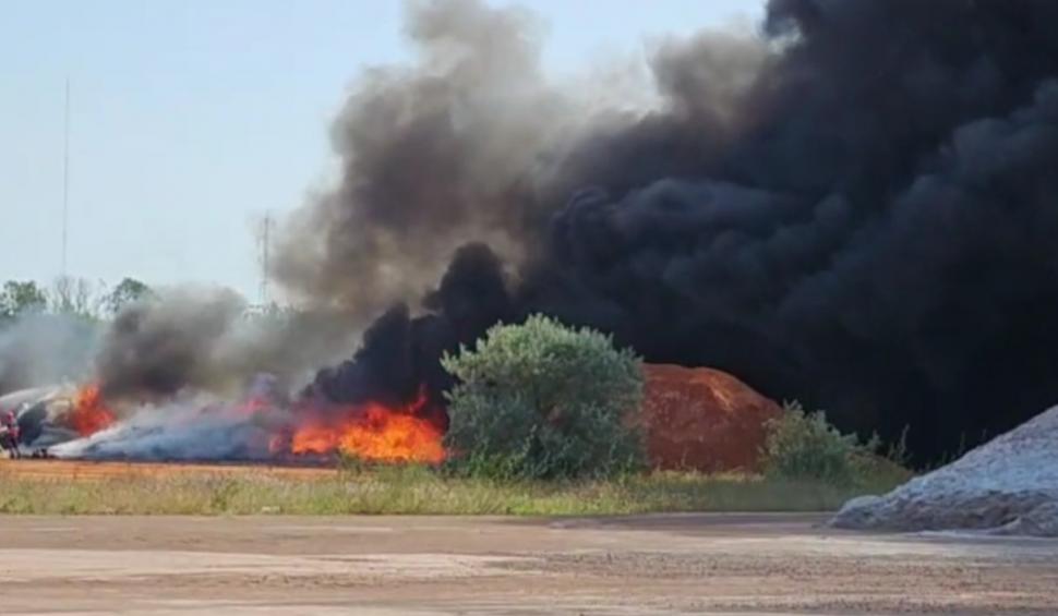 Incendiu violent la un depozit de anvelope din Medgidia. A fost emis mesaj RO-Alert 905512