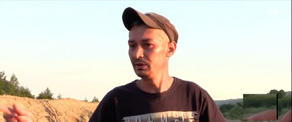 „Prima dată mi-a fost frică să sar, că poate mă înec şi eu, dar am sărit fără să mă mai gândesc". Mărturia unui tânăr care a încercat să-şi salveze prietenul de 16 ani de la înec 905867