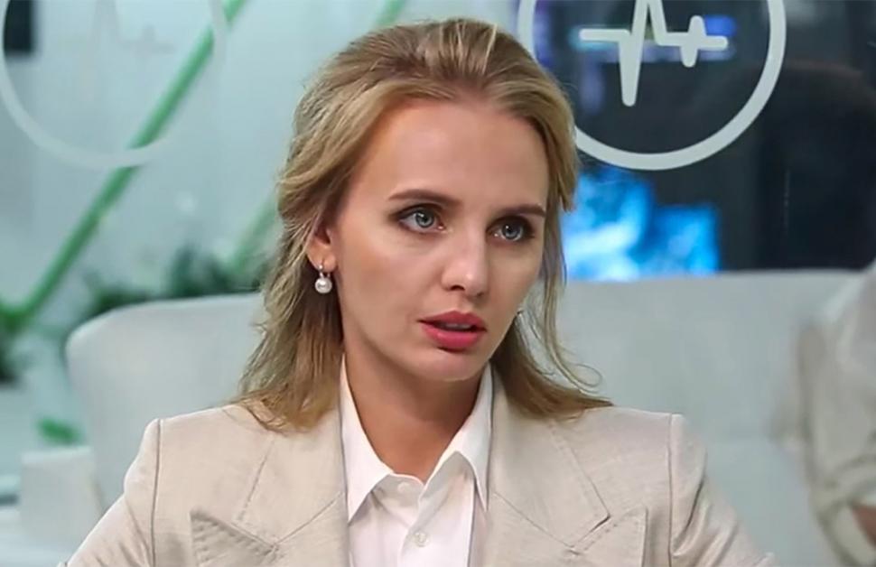 Apariție rară a fiicelor lui Putin. Maria Voronţova şi Katerina Tihonova au vorbit la forumul economic de la Sankt Petersburg 906279