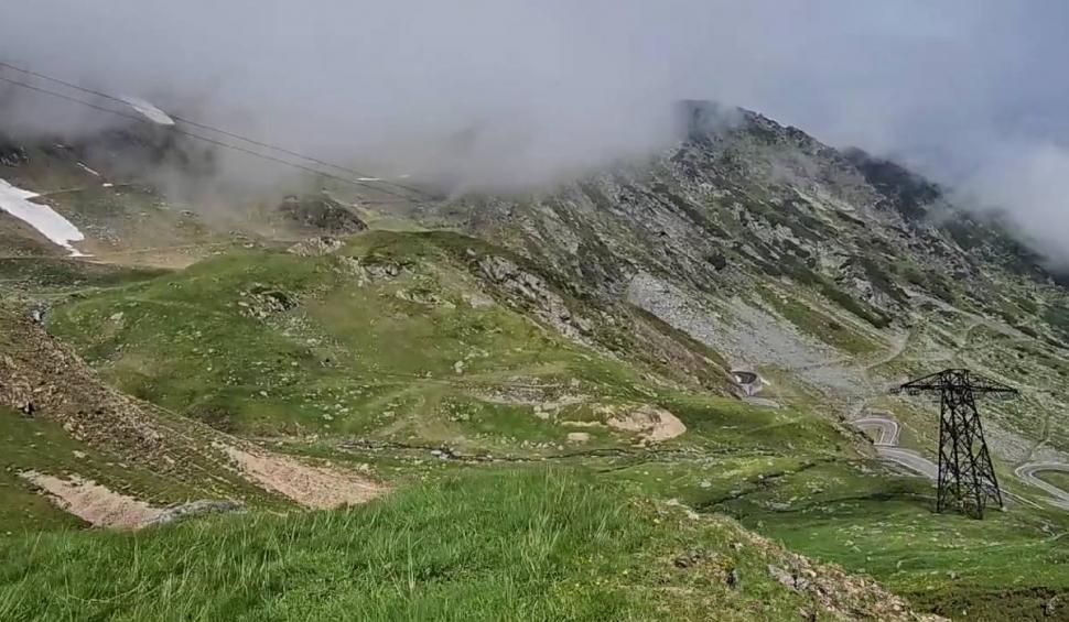 S-a deschis Trasfăgărășanul. Primele imagini din 2024 cu drumul spectaculos 906167