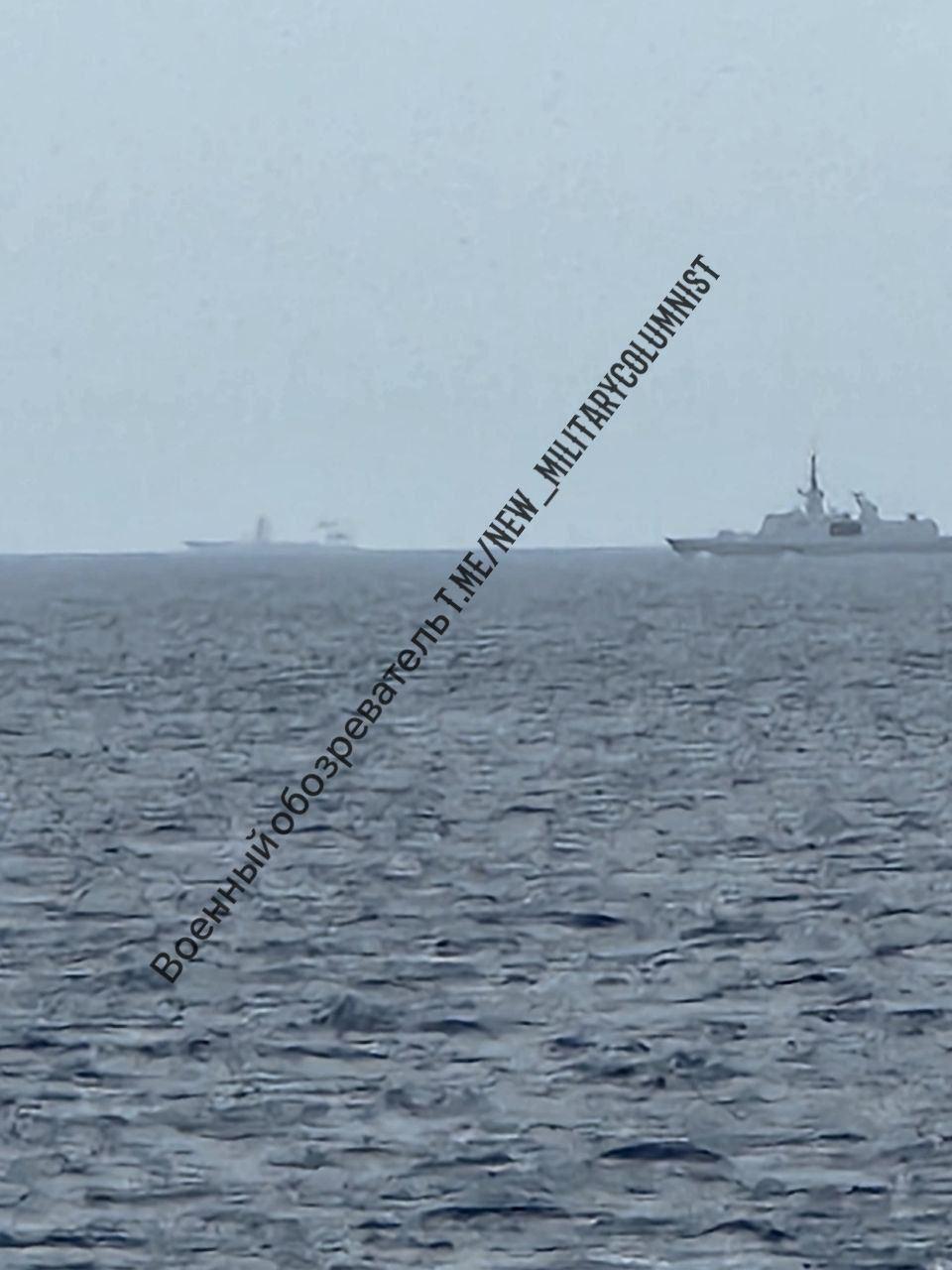 Rusia se laudă că a trecut cu o fregată și un submarin nuclear la mai puțin de 50 de kilometri de coastele SUA. Navele au ajuns la Havana 907189