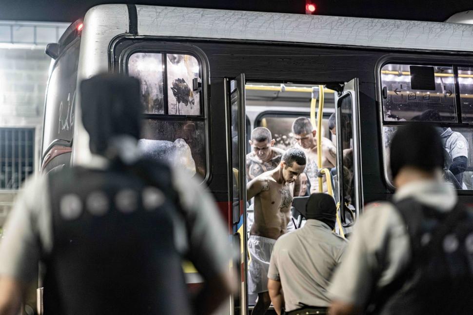 „Bine ați venit în iad”. Imagini din închisoarea în care intri și nu mai știe nimeni de tine 907394