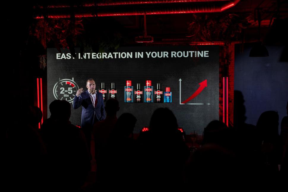 Șamponul anti-încărunțire cu efect de repigmentare 907365