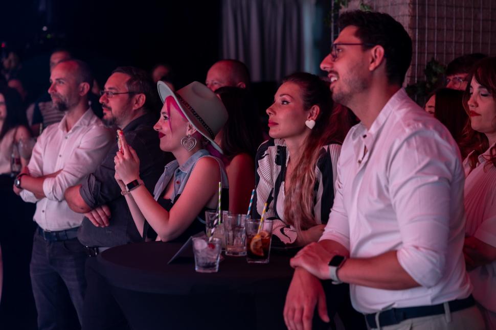 Șamponul anti-încărunțire cu efect de repigmentare 907370