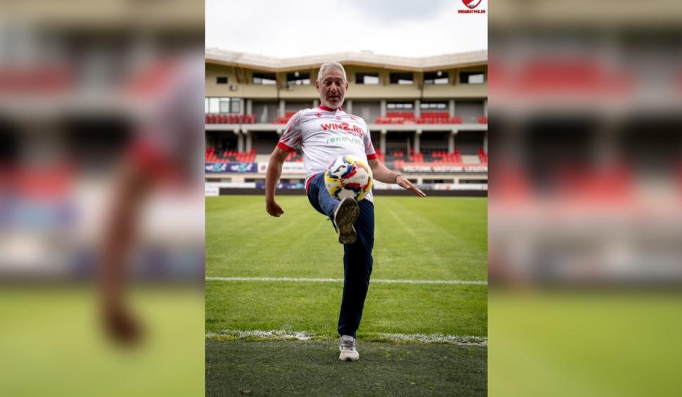 Cine este Daniel, suporterul tricolorilor care a alergat 1.400 kilometri de la București la München, pentru primul meci al României la EURO 2024 907959