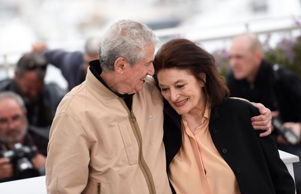 „Am fost alături de ea când s-a stins”: A murit actrița Anouk Aimée, una dintre vedetele cinematografiei franceze 908225