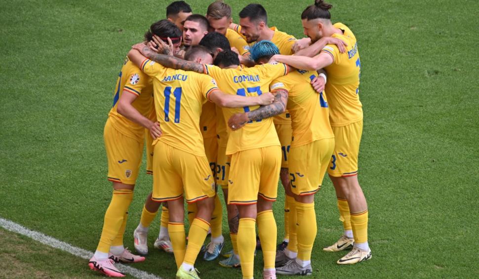 Imagini cu suporterii români sărbătorind, în marile orașe ale țării, calificarea echipei naționale în optimile EURO 2024 909554