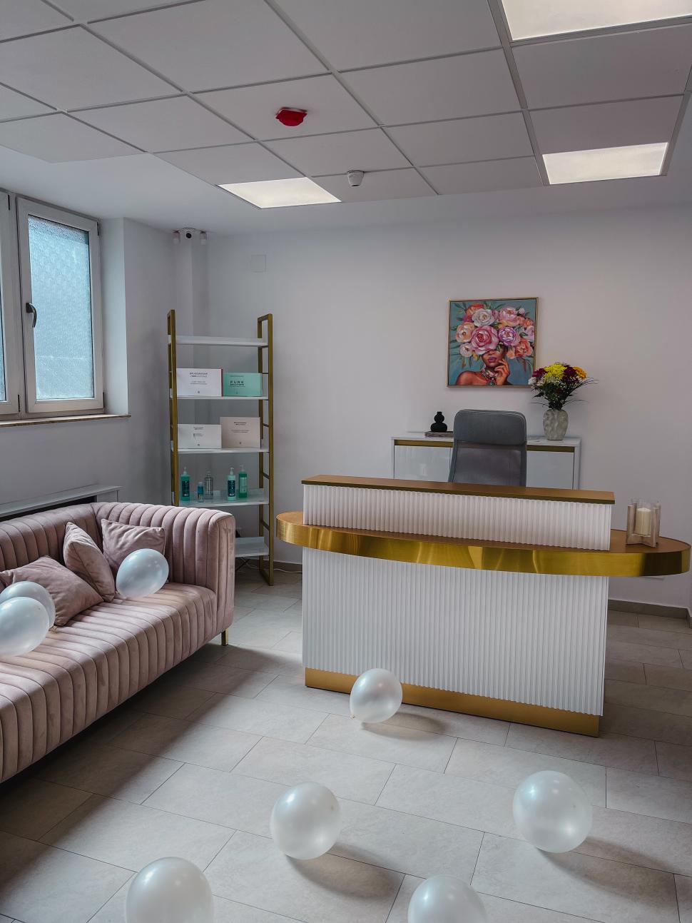 Extinderea rapidă a rețelei Epil Point®România aduce beneficii clienților din București 909692