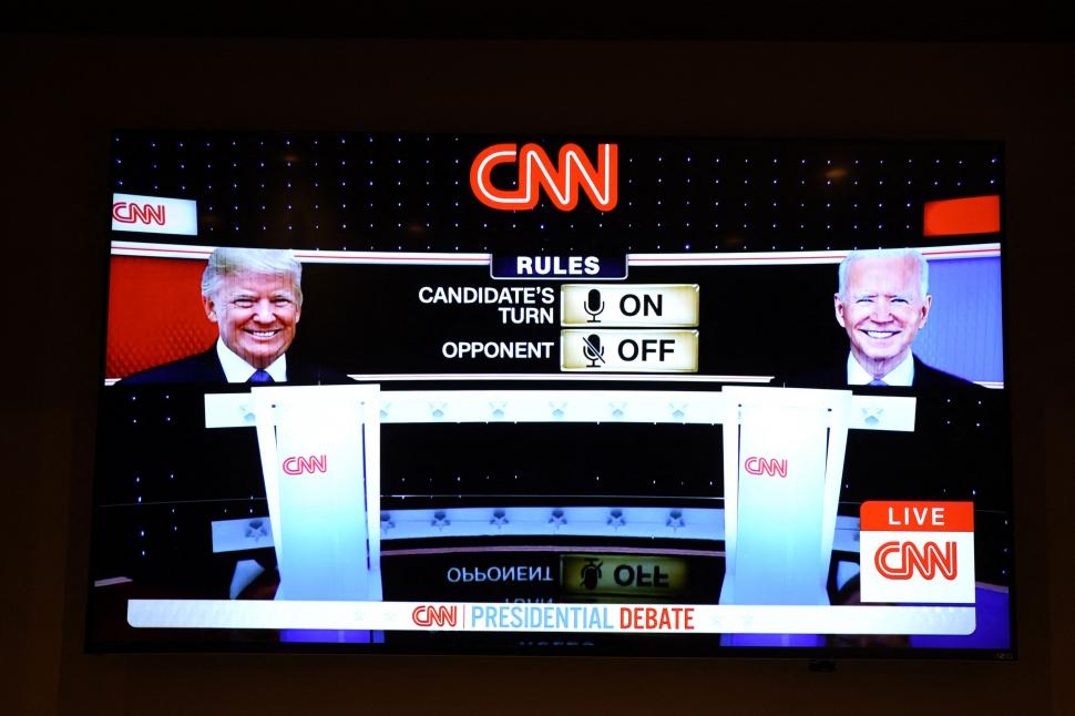 Cifrele dezastrului pentru Joe Biden, în primele sondaje după dezbaterea cu Trump de la CNN 909861