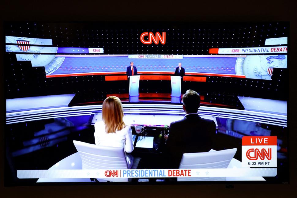 Cifrele dezastrului pentru Joe Biden, în primele sondaje după dezbaterea cu Trump de la CNN 909862