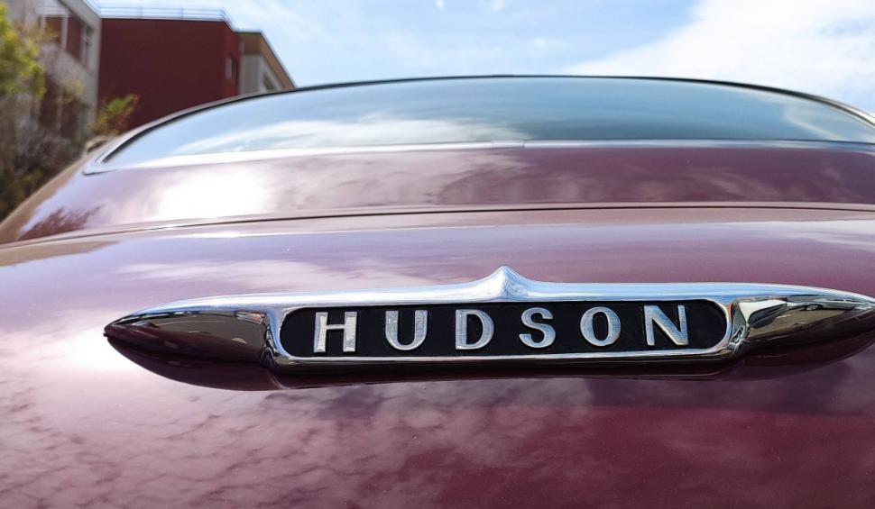 Imagini de colecţie cu un Hudson Commodore Six Sedan din 1949, adus pentru inspecţie la RAR Griviţa 910013