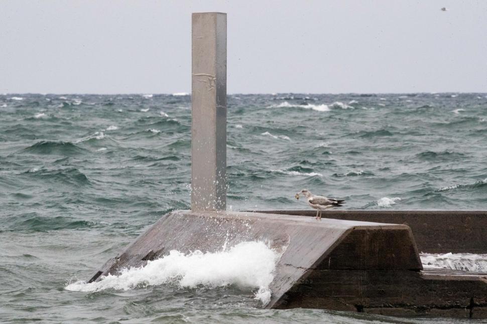 Un nou monolit misterios a fost descoperit pe un câmp din Colorado, SUA 910065
