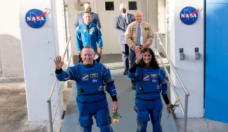 NASA dă asigurări că astronauţii transportaţi de Boeing pe staţia spaţială „nu sunt blocaţi în spaţiu“ 910234