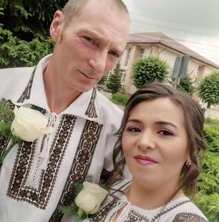 Cine sunt cei doi soţi care au murit, împreună cu copiii lor, în accidentul rutier din Suceava 910318