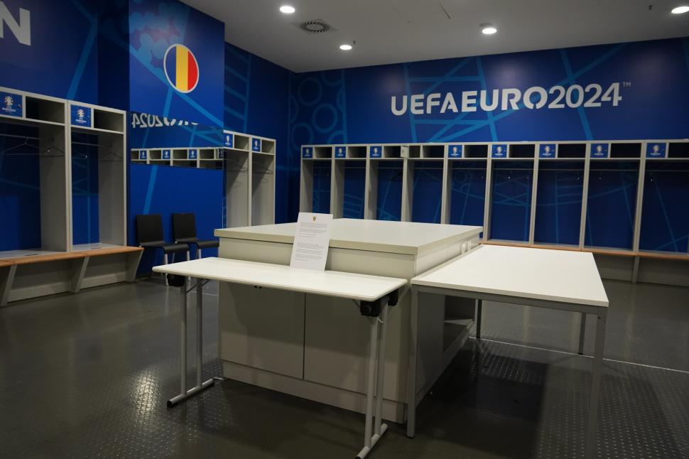 Jucătorii naționalei au lăsat în vestiar o scrisoare, după meciul de la Euro 2024 cu Olanda 910800