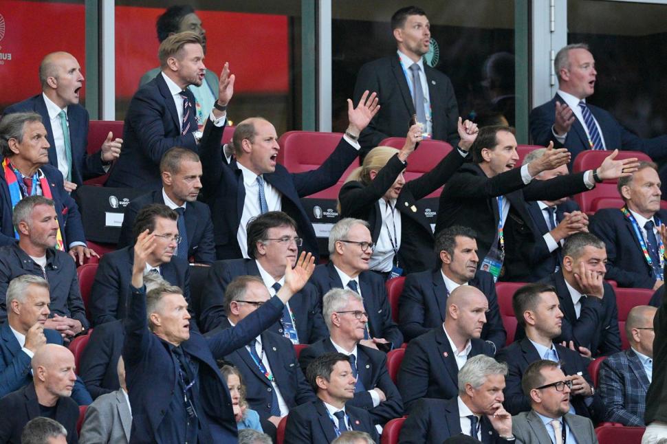 Prințul William a fost surprins trecând de la agonie la extaz, în timpul meciului Anglia-Elveția de la EURO 2024 911519